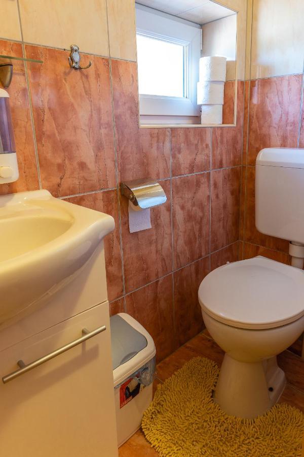 Gal Apartmanhaz Harkány Buitenkant foto