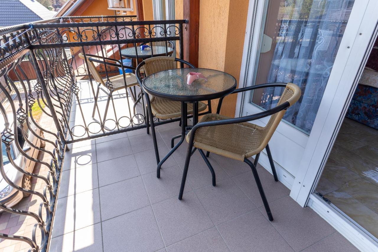 Gal Apartmanhaz Harkány Buitenkant foto