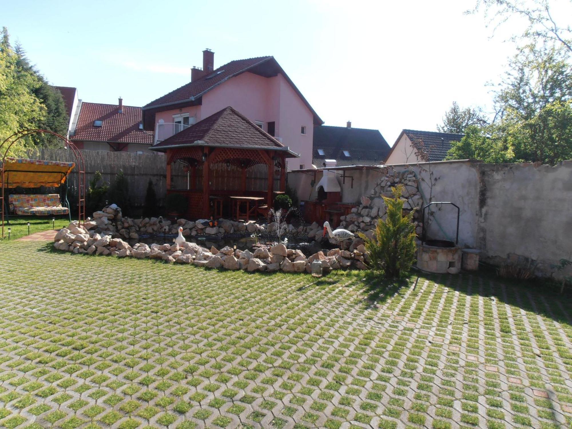 Gal Apartmanhaz Harkány Buitenkant foto