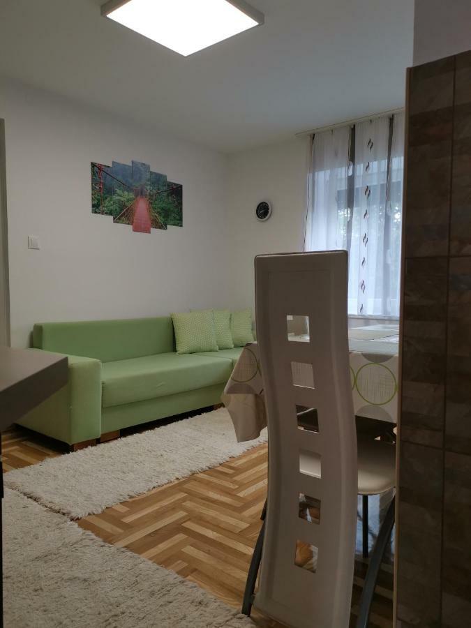 Gal Apartmanhaz Harkány Buitenkant foto
