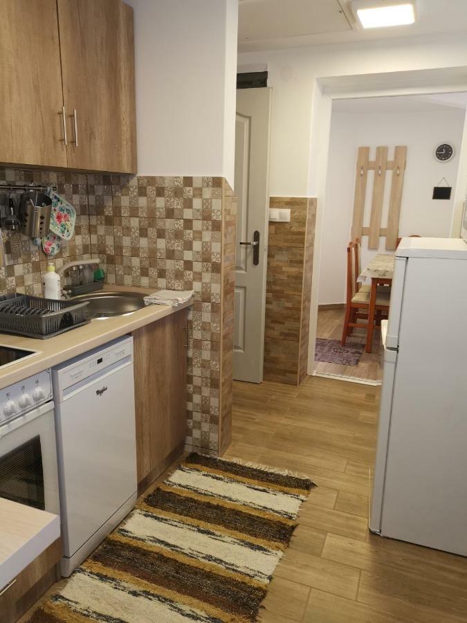 Gal Apartmanhaz Harkány Buitenkant foto
