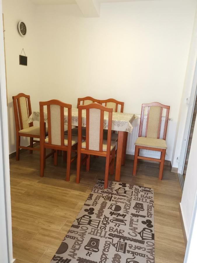 Gal Apartmanhaz Harkány Buitenkant foto