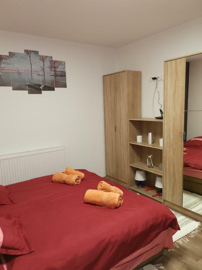 Gal Apartmanhaz Harkány Buitenkant foto